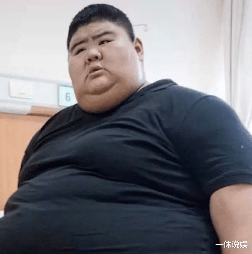 官宣|山东第一胖王浩楠官宣结婚,为爱瘦身减重400多斤,娇妻很漂亮