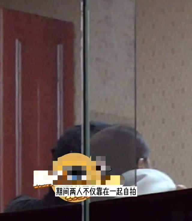 左小青|和丈夫结束11年婚姻，不久便和小鲜肉回酒店过夜，看来浪姐还没老