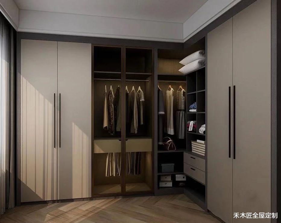 衣帽间|不要再跟我显摆你那高逼格的灰色定制柜了，我真的不钦慕！