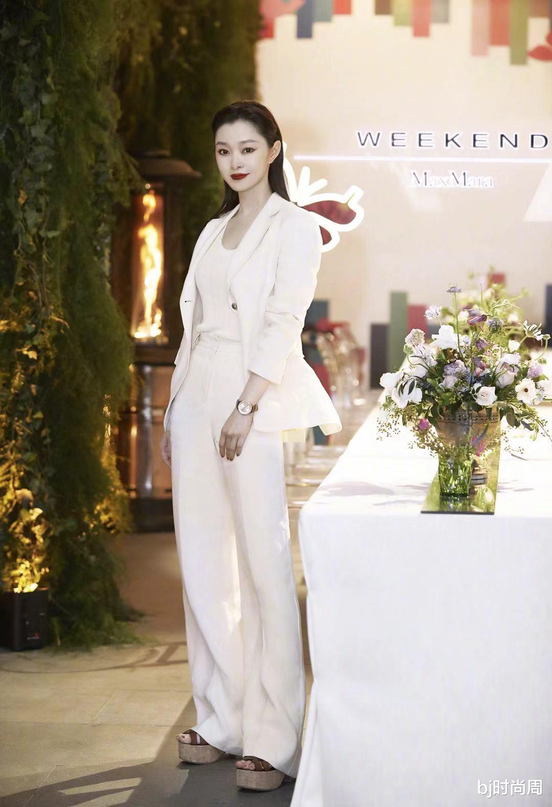 穿衣搭配|宋轶这几身穿搭超适合职场小白借鉴，女王风霸屏，最有气质了