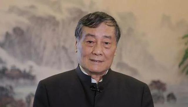 陈媛说 从卖冰棍的到中国首富，大器晚成的他，为何被夸和其他富豪不同？