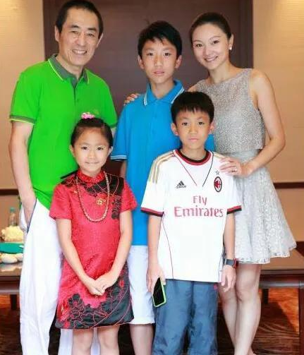 张艺谋|女学生娱圈“夺权”记：不是时代选择了陈婷，而是她读懂了张艺谋
