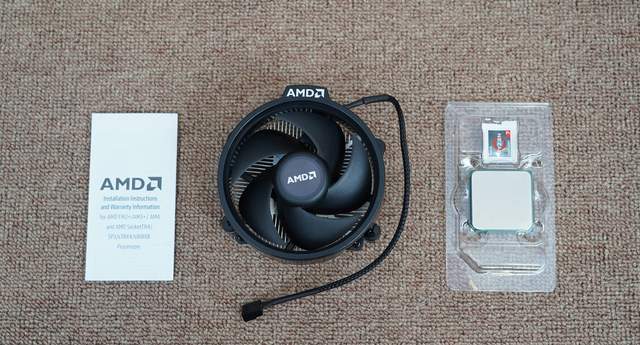显卡|显卡太贵买不起？用AMD 5700G打造了一台能玩暗黑二重制版的ITX主机