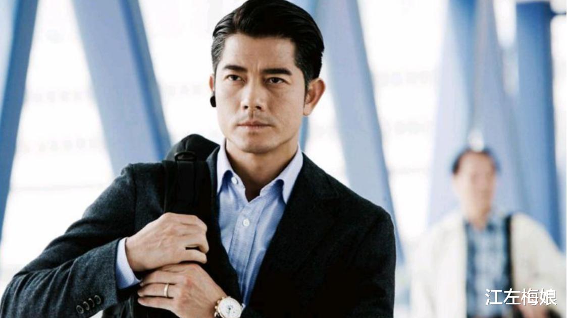 方媛|方媛带娃坐经济舱引热议：有钱凤凰男的抠门，从来不对自己