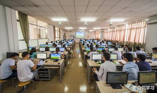 老白侃学习|多所高校下发新规,专科生表示难以接受,求学之路难上加难