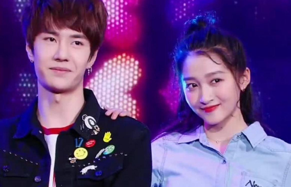 贾玲|主持人让关晓彤用“贾玲”造句，答案堪称模板，网友: 绝了