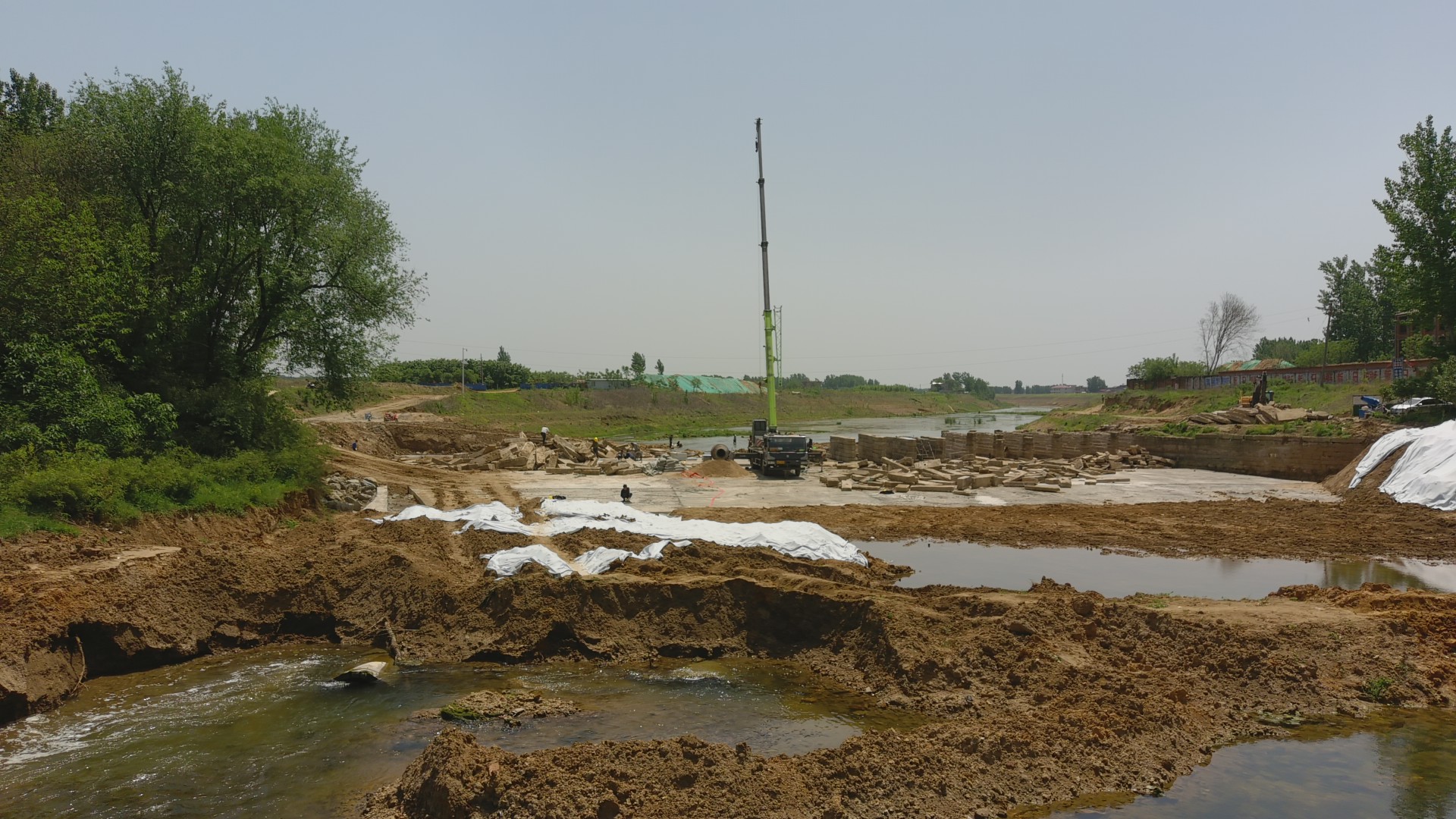 镜瞰天下 五一航拍社旗县网红桥，正在建设，一片空寂