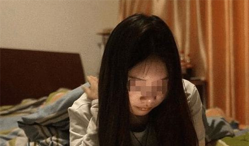 湖南25岁少年带18岁女友私奔,怀孕9个月后回家,结局无奈又凄惨