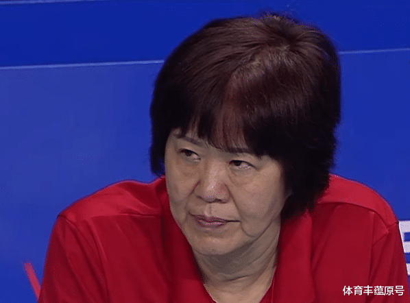 女排|智斗？朱婷携手张常宁李盈莹，中国女排满血复活，郎平瞒天过海