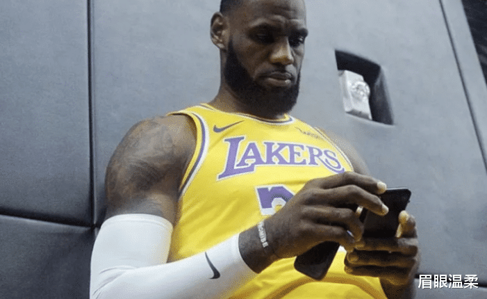 眉眼温柔 施罗德二代！湖人新援施压首发，6连败后要求上位，詹皇感觉到不妙？