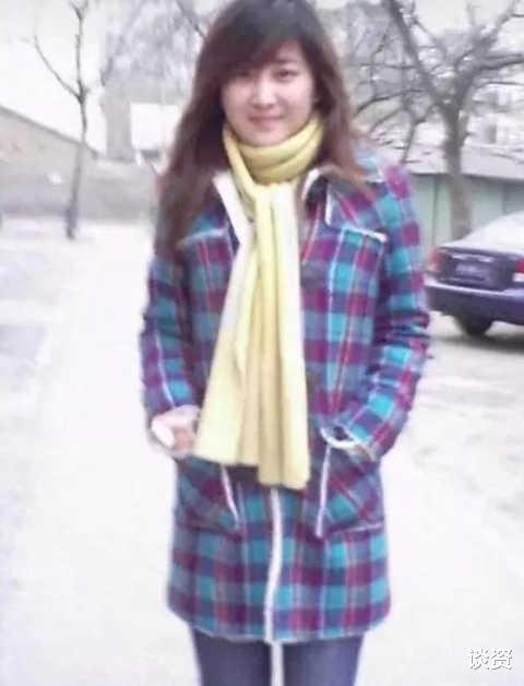 赵丽颖|贾玲彻底放飞，身材肥胖严重成刘欢！有爆料称其算过命：越胖越火