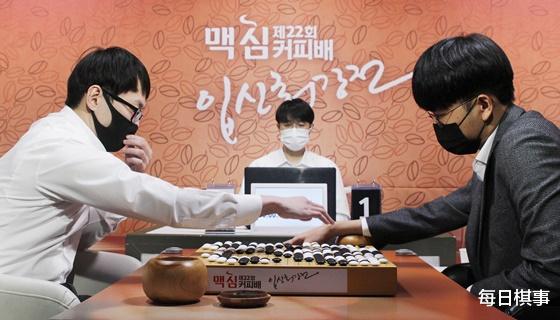 申真谞|朴进率：我一直以为形势不好。麦馨杯16强赛申真谞半目失利止步