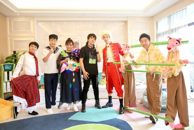 肖战|肖战在《青春环游记2》删减镜头泄露，豆瓣出现大量“一星差评”