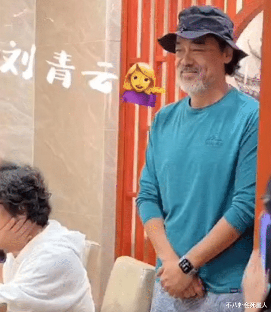 刘青云|59岁刘青云满面皱纹留白胡子，和黎耀祥同场无人识，影帝不如视帝