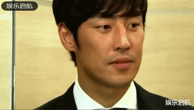 吻戏|电梯里接吻的别样体验杨幂，迪丽热巴，杨颖，金晨的吻戏都好刺激