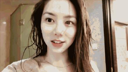 杨幂|娱乐八卦，李现带人打杨幂，邓紫棋整容？变化太大令人惊叹不已