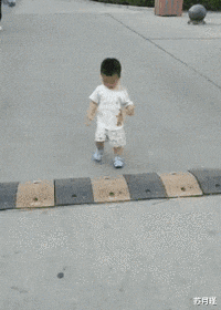 苏月瑾 “我说为什么最近朋友圈好多人都发这条说说，原来背后是有这样的一层含义，看了好几遍才终于搞懂了”