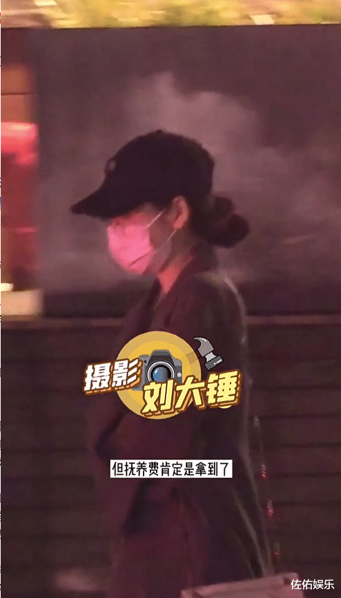 华晨宇|被华晨宇隔空表白后，张碧晨难掩好心情，疯狂购物尽显女人本性