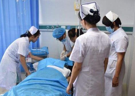 江湖微谈 35岁女子恶心呕吐，结果查出肝癌晚期，医生告诫：早点做检查