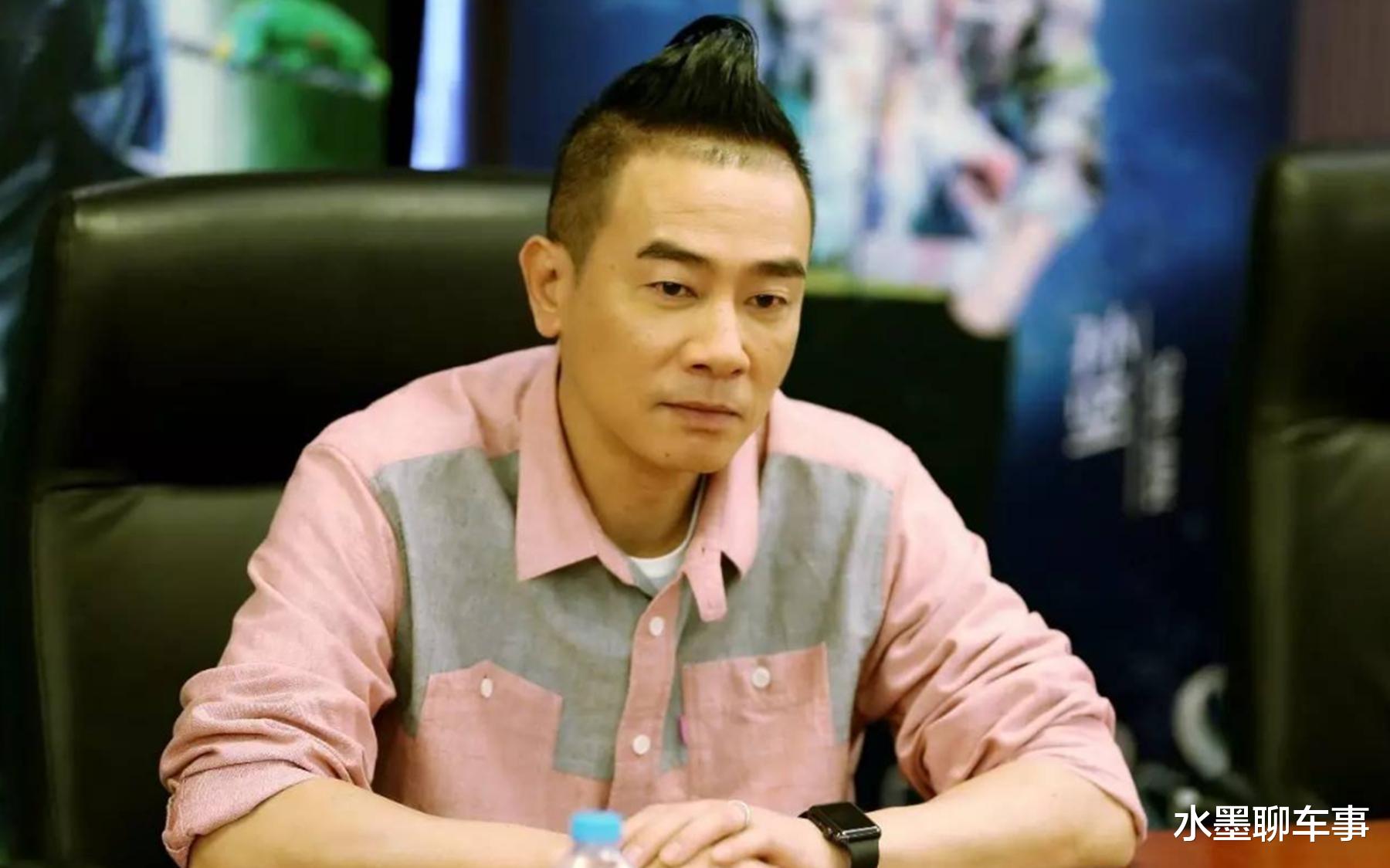 陈小春|陈小春10年都没换过车，看到车牌号网友不淡定了：给我我也不换