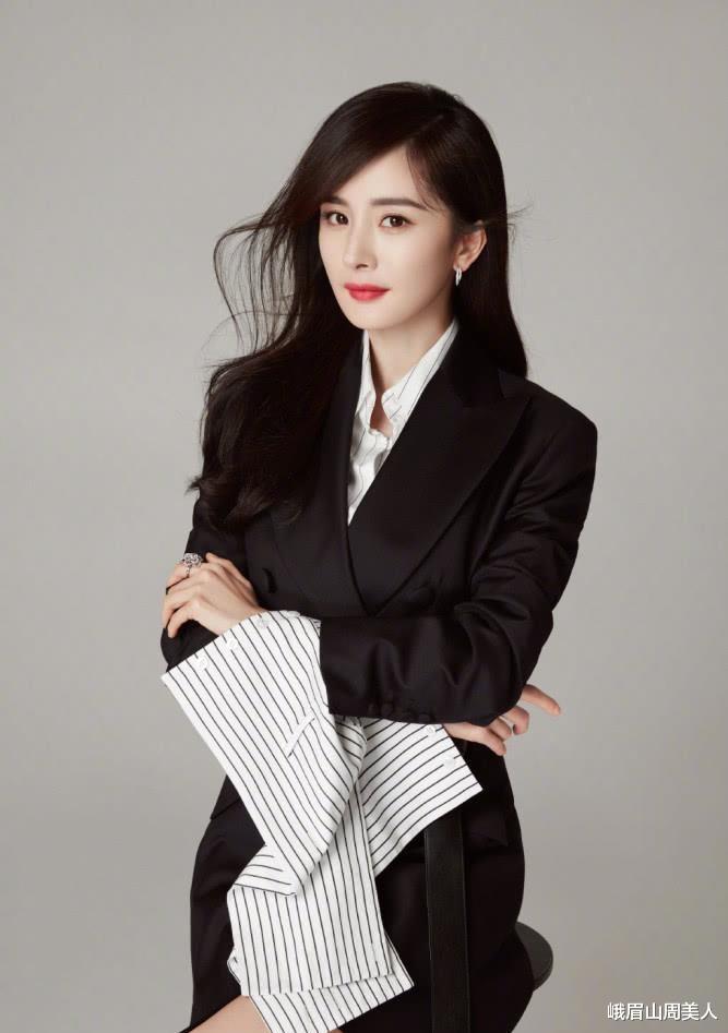 发型|?45岁的女人，建议避开这5种发型，不仅大妈感十足，还显老没气质