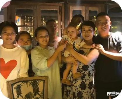 杨幂|28事件再度升级，杜新枝为粉丝金果儿落泪，许敏哥哥发图暗讽对方