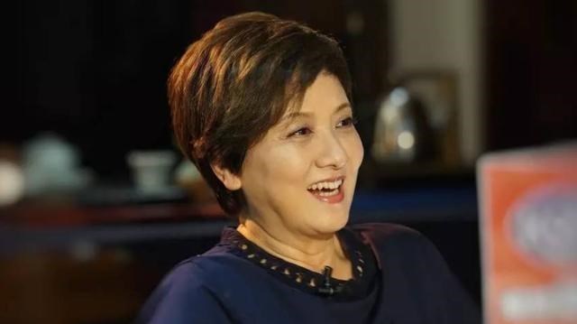 邓婕|年过花甲的邓婕：养女越长越像张国立，离婚协议是她一生的痛