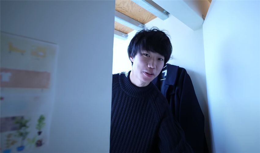 日本小哥蜗居7㎡公寓，吃住全在浴缸里？网友：这还没我家阳台大