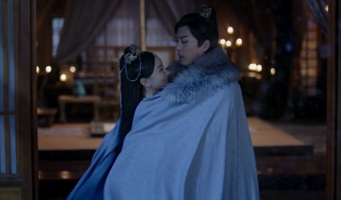 赵敏|陈伟霆形象翻车升级，路透刘海似蜈蚣腿，喜提“古装丑男主”称号