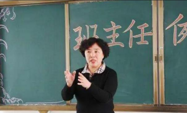 糯妈育儿经|教师迎好消息，工资有望随公务员联动调整，落实“不低于”的目标