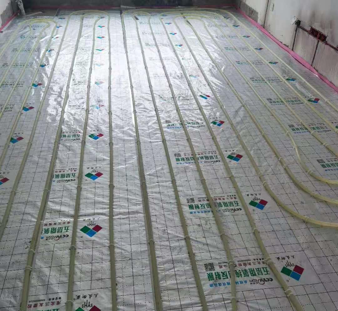 鹤立生活|如果你也认为地暖按照空间布管，你就错了