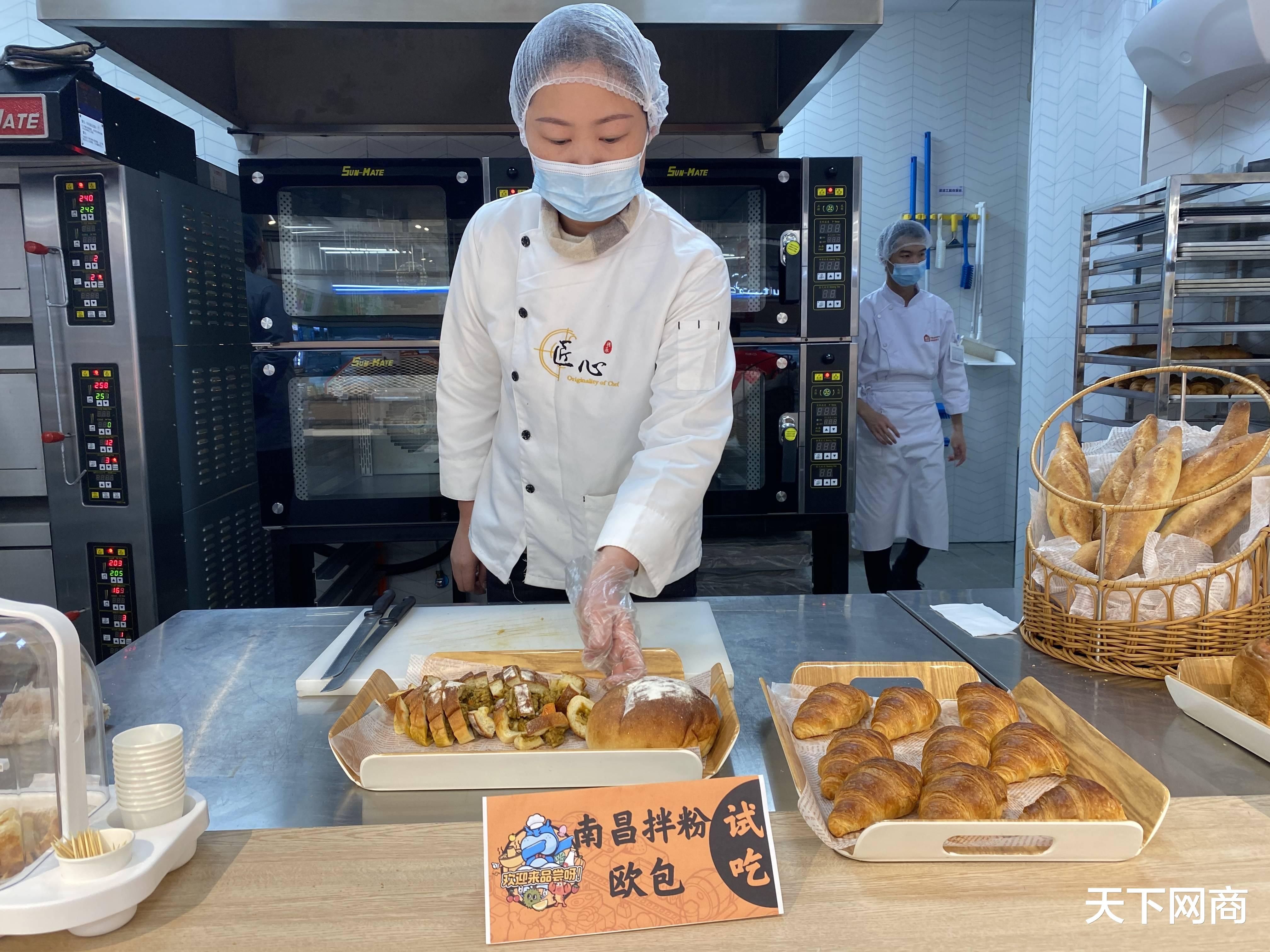 厦门|盒马终于来了！南昌拌粉欧包、帝王蟹瓦罐汤纷纷亮相