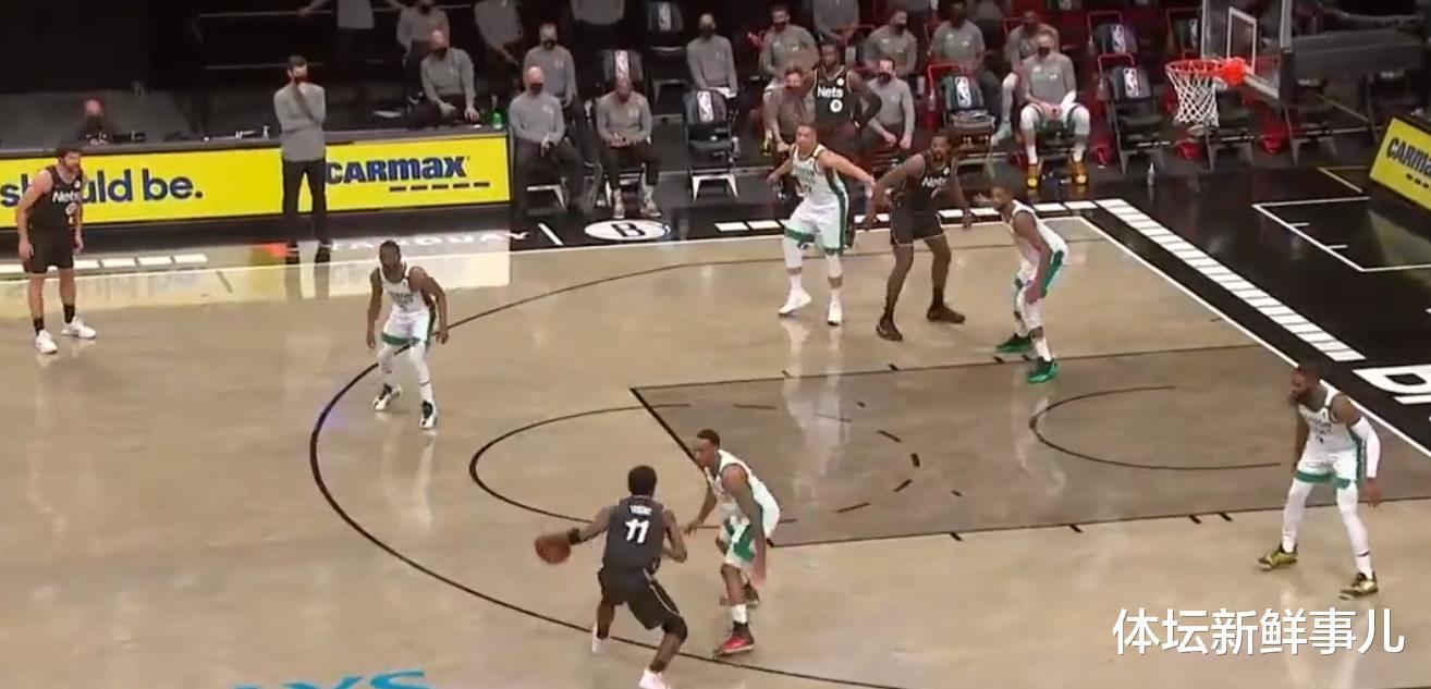 勒布朗·詹姆斯|耻辱输球后，凯尔特人主帅送了篮网15个字，听听欧文 哈登 王猛怎么说