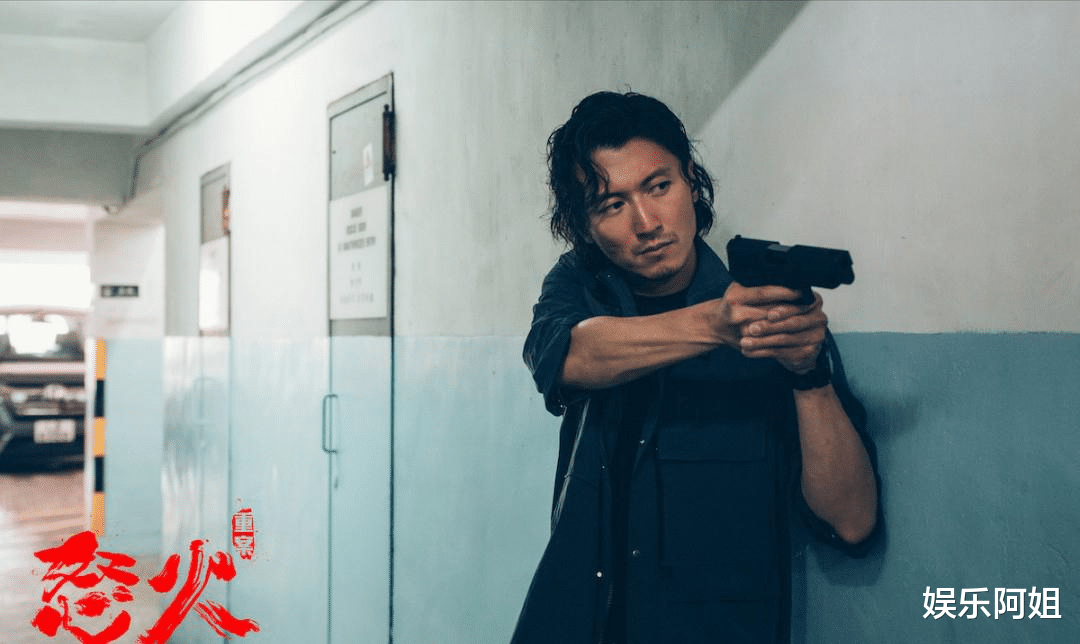 谢霆锋|40岁谢霆锋在美颜滤镜下有多违和？看完生图下的颜值，顿时懂了