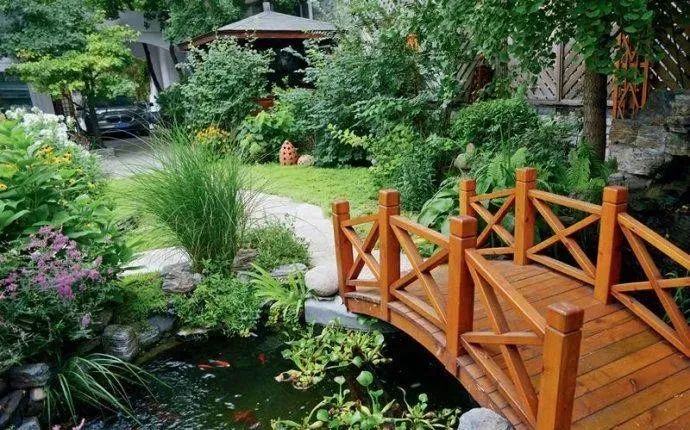 自建房留出一片空地,建一个这样的庭院,拥有小桥流水般的意境!