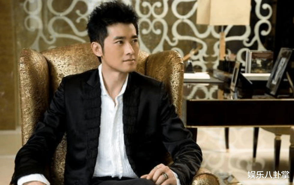 任泉|任泉宠了12年的妻子曝光，竟是我们熟悉的她，难怪多年零绯闻