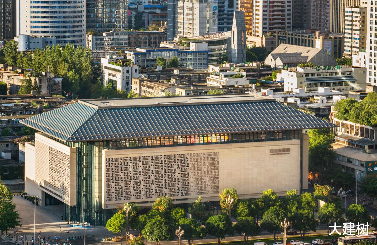 大建树 建树杂谈：成都中优下的几点建议，解决公园绿地是当务之急