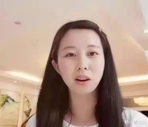 桃小菁说说|田静成为网红，并直播赚钱，有人认为过分了