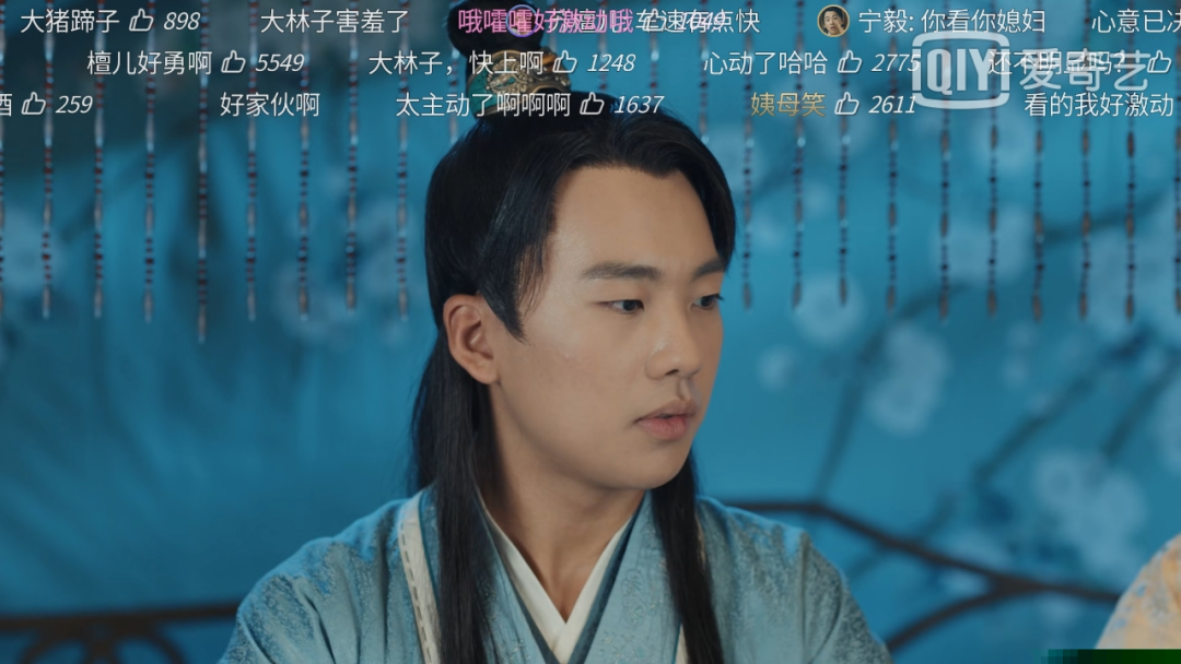 郭麒麟|最“惨”富二代郭麒麟：家产15亿，工资5000