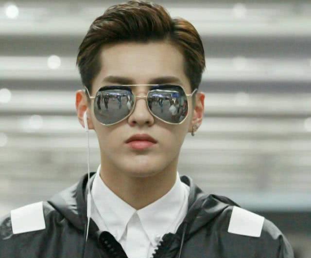 吴亦凡|吴亦凡无罪？央媒正式表态：不要冤枉好人，不能仅凭网络“爆料”