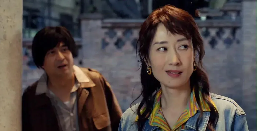 刘敏涛|刘敏涛最终还是被网友们给赶下了神坛 ，当年夸她演技好 ，现在被骂的很惨