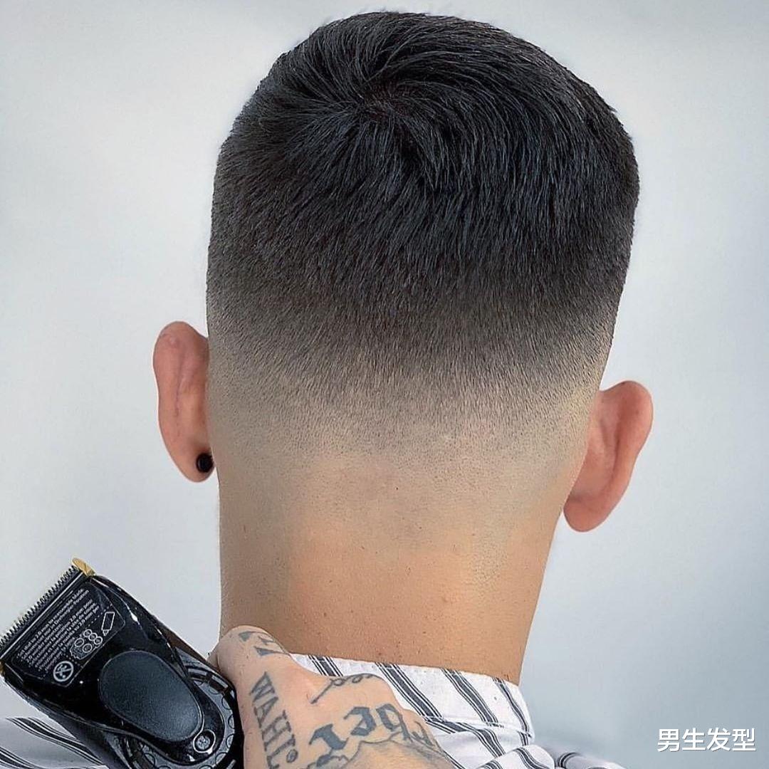 |男士发型别瞎剪，这6款清爽造型越剪越帅，让你的夏日更有型