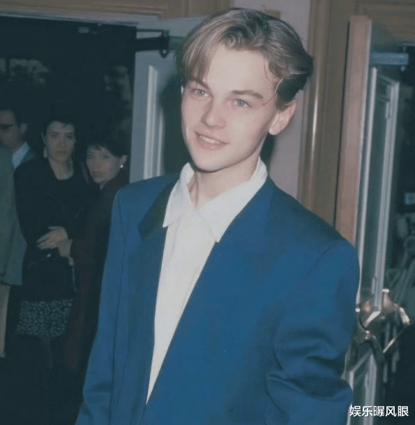 莱昂纳多·迪卡普里奥|47岁小李子携24岁女友度假,被嘲像“肥猪”,网友:活着就被缅怀