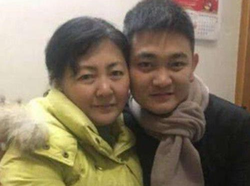 河南 亲子鉴定错误，女子错付23年母爱，和许敏相比，朱晓娟的痛苦更多