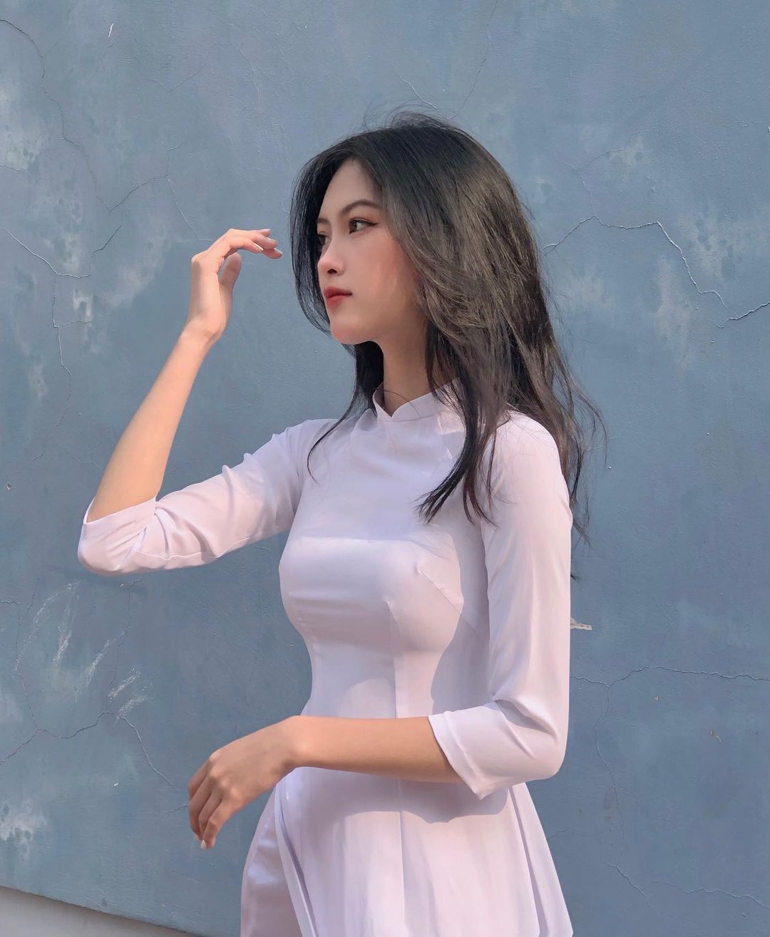 |女面试官：什么水永远用不完？小伙羞涩回答2个字，当场被录取