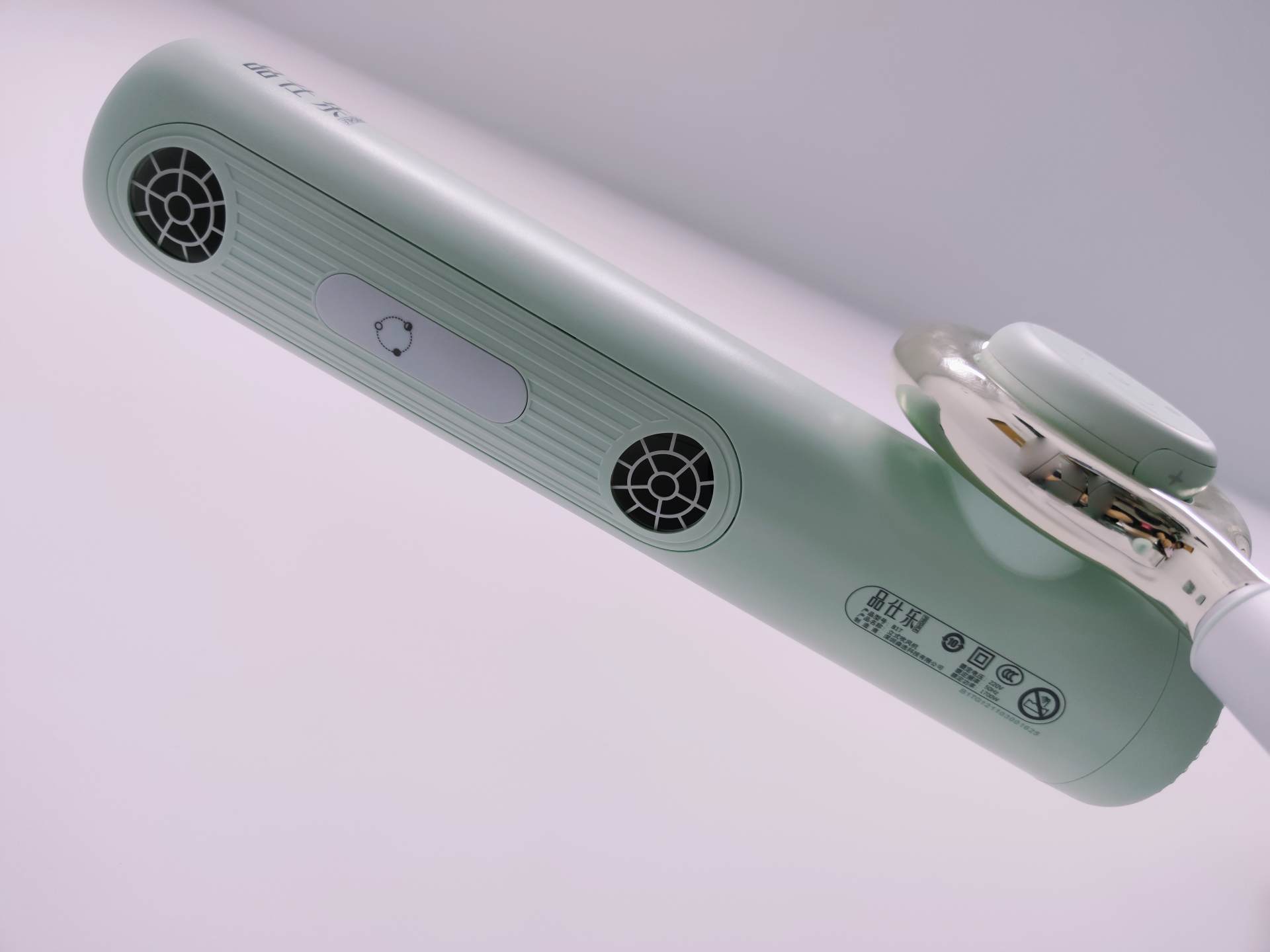 吹风机的最佳形态？品仕乐立式吹风机：颜值与功能齐驱，速干更护发