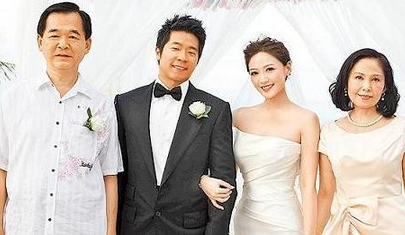 舜网 曾绯闻不断，丈夫等她换了2任男友才娶到她，如今越来越美