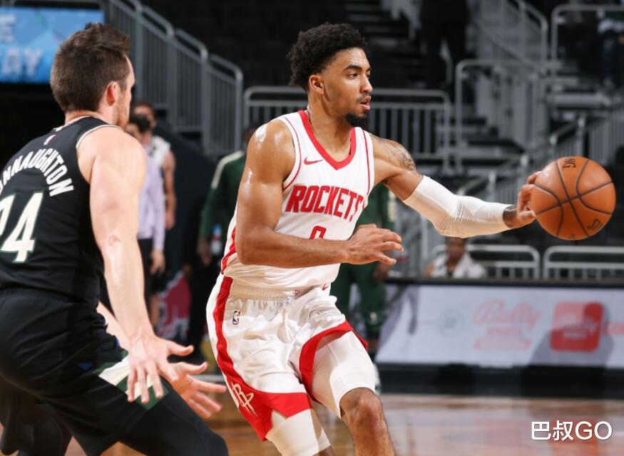 火箭队|奇迹!两战轰49+17+13!火箭淘到小伊戈达拉,90万年薪便宜用4年