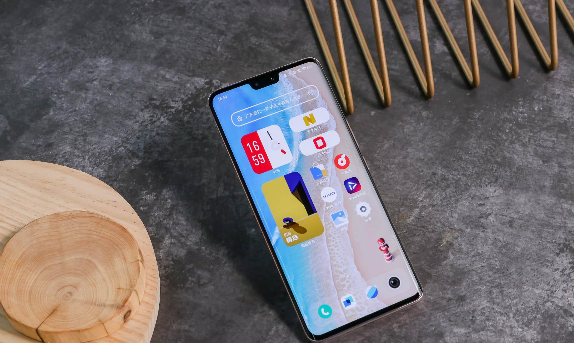 vivo|1.08亿像素+4400万自拍，首销斩获双冠军，2799元起