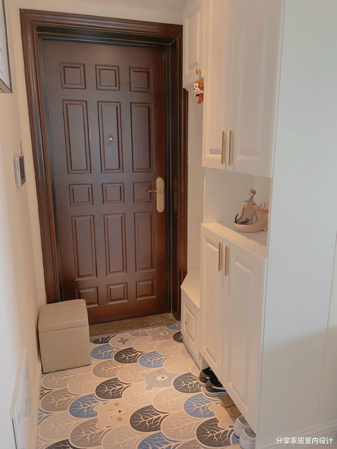 |小夫妻乔迁入住改造后的精装房,不豪华很漂亮,小日子真舒适啊!